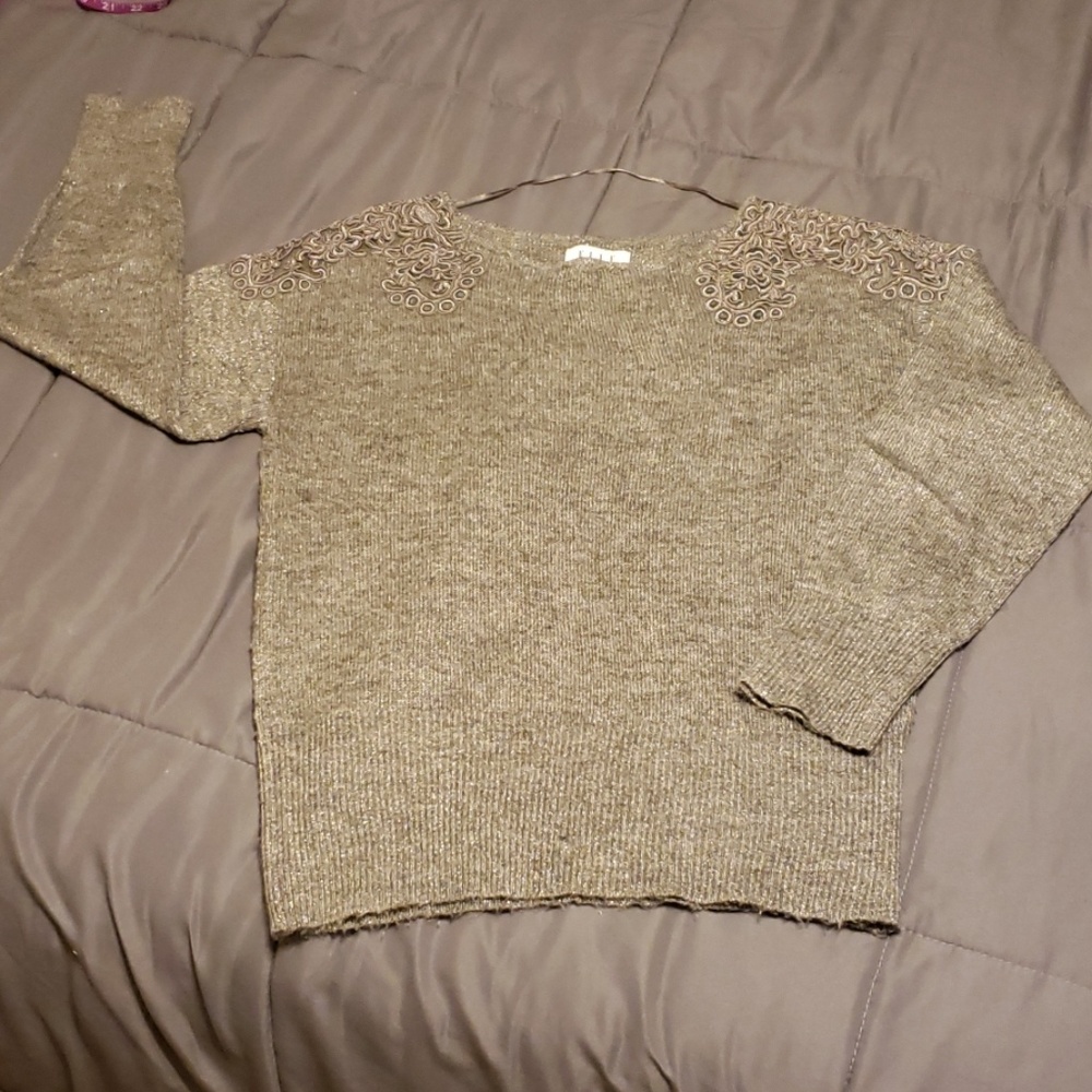Elle Shimmery Sweater